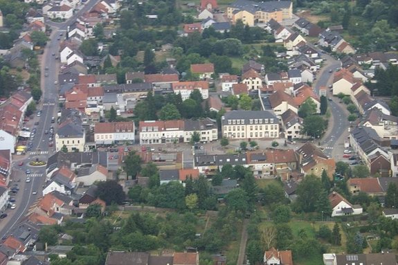 Luftaufnahme Schloßplatz Saarwellingen