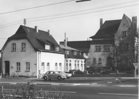 Altes Rathaus der Gemeinde Saarwellingen ca. 1960.