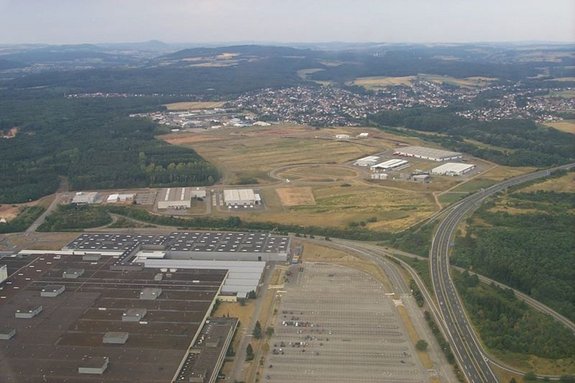 Luftaufnahme vom Industriegebiet in Saarwellingen.